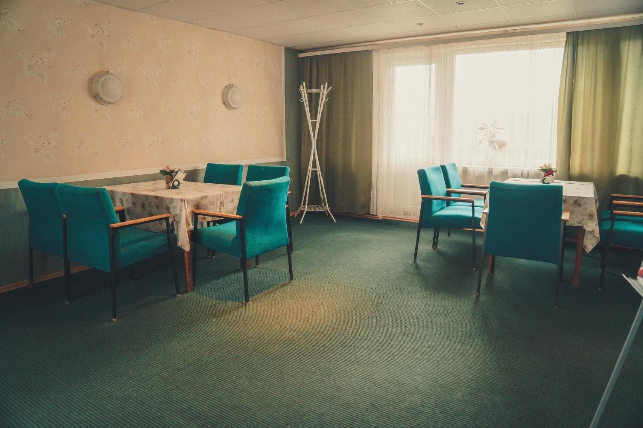 Hotell Paeaesuke Jõhvi 外观 照片