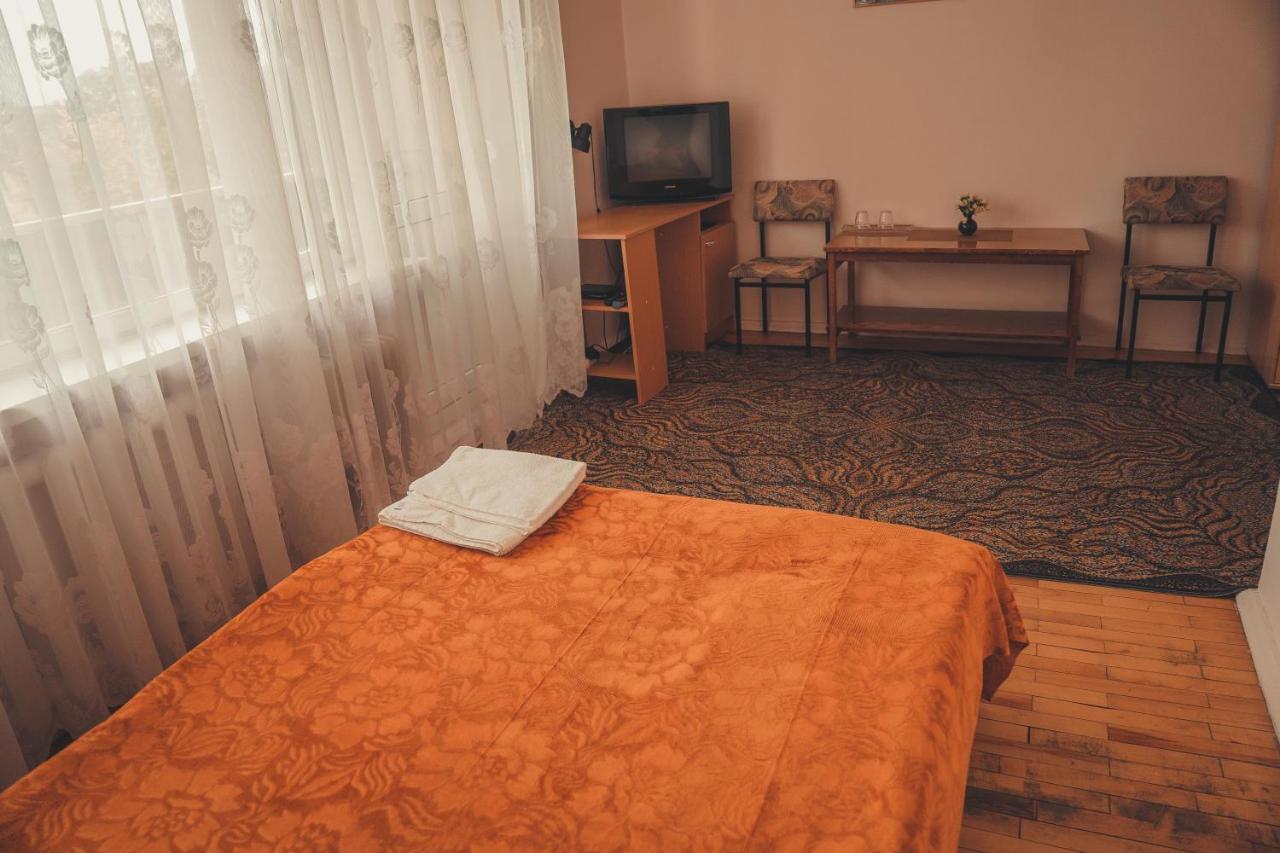 Hotell Paeaesuke Jõhvi 外观 照片