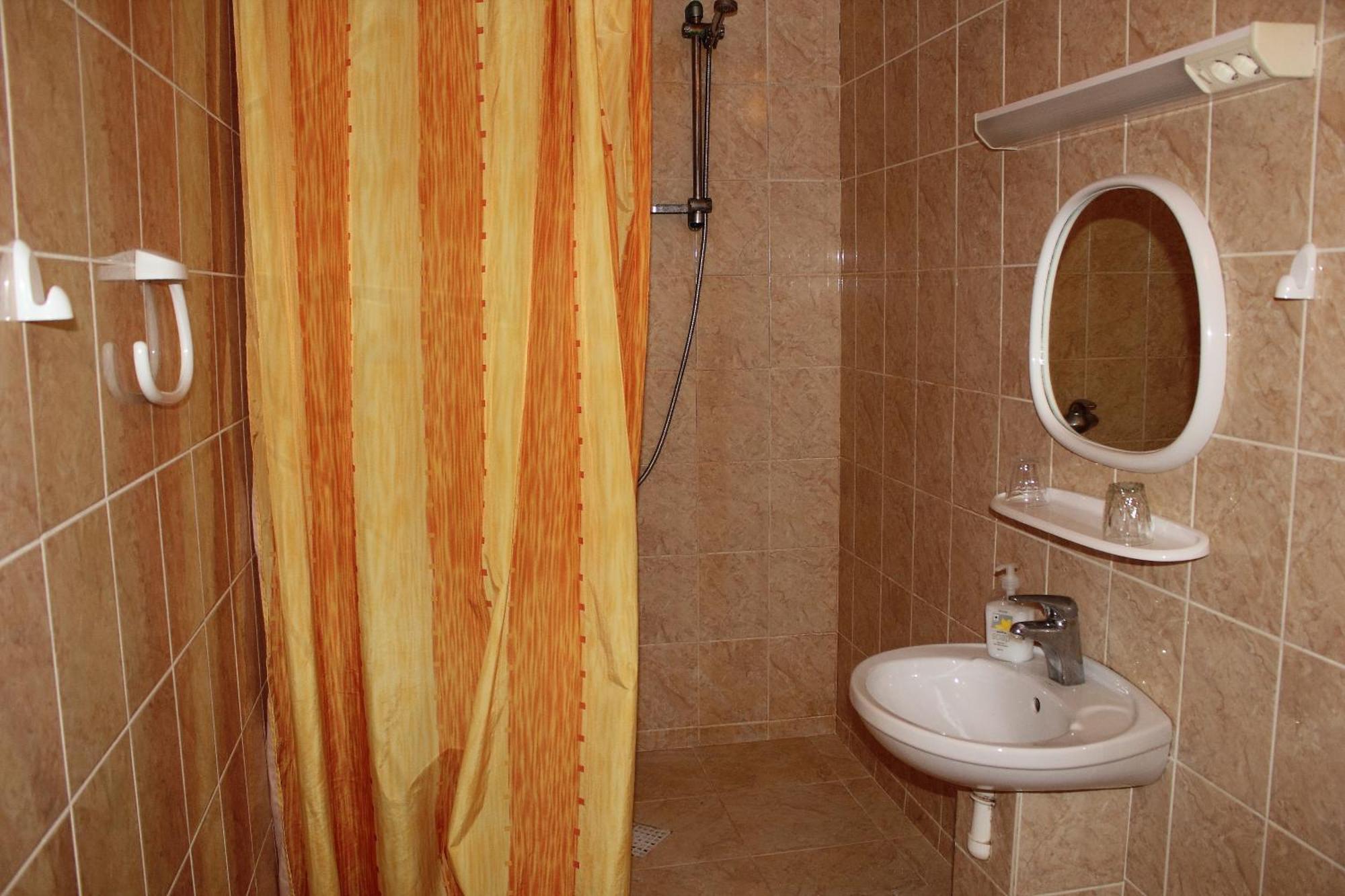 Hotell Paeaesuke Jõhvi 客房 照片