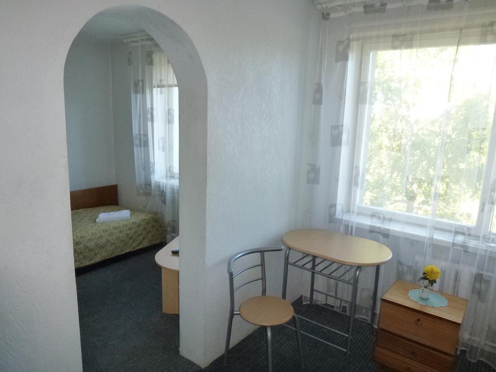 Hotell Paeaesuke Jõhvi 客房 照片