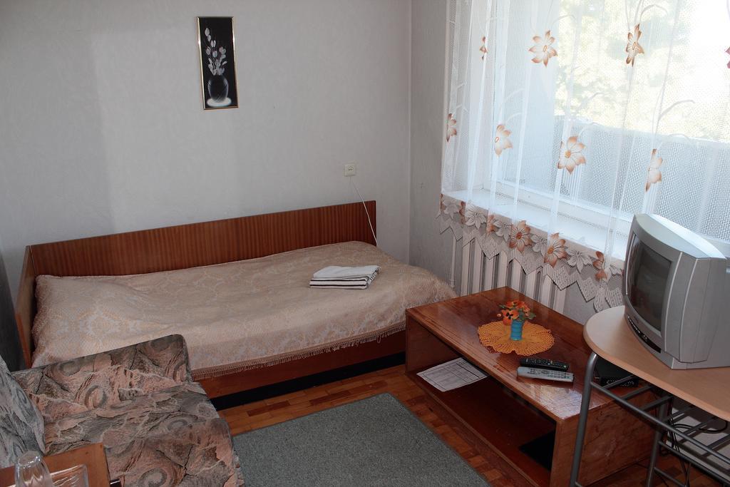 Hotell Paeaesuke Jõhvi 客房 照片